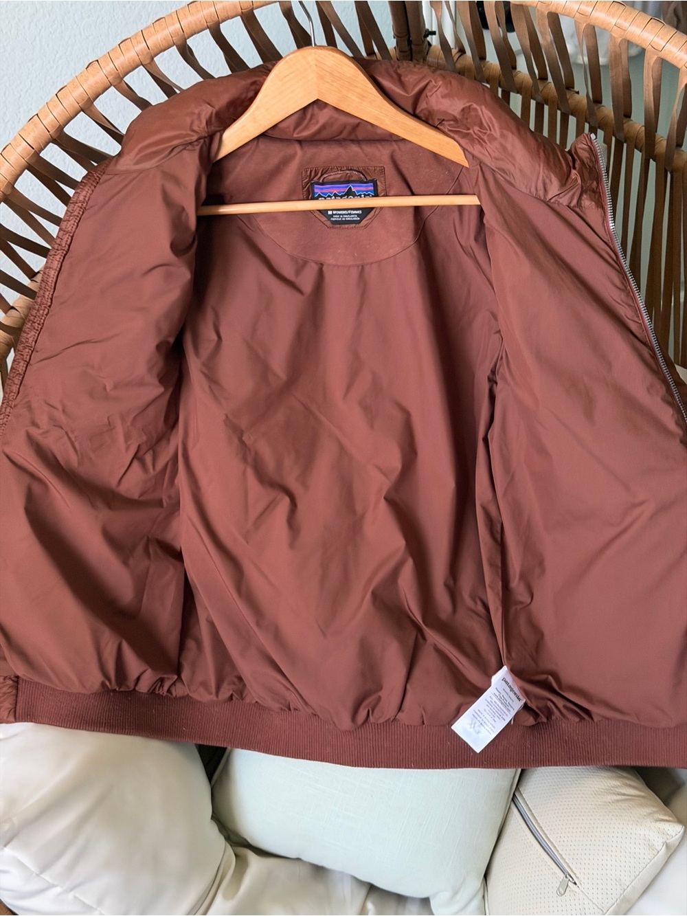 Patagonia Women’s Prow Bomber Jacket – Moccasin Brown – Size Medium – EUC - Picture 12 of 14